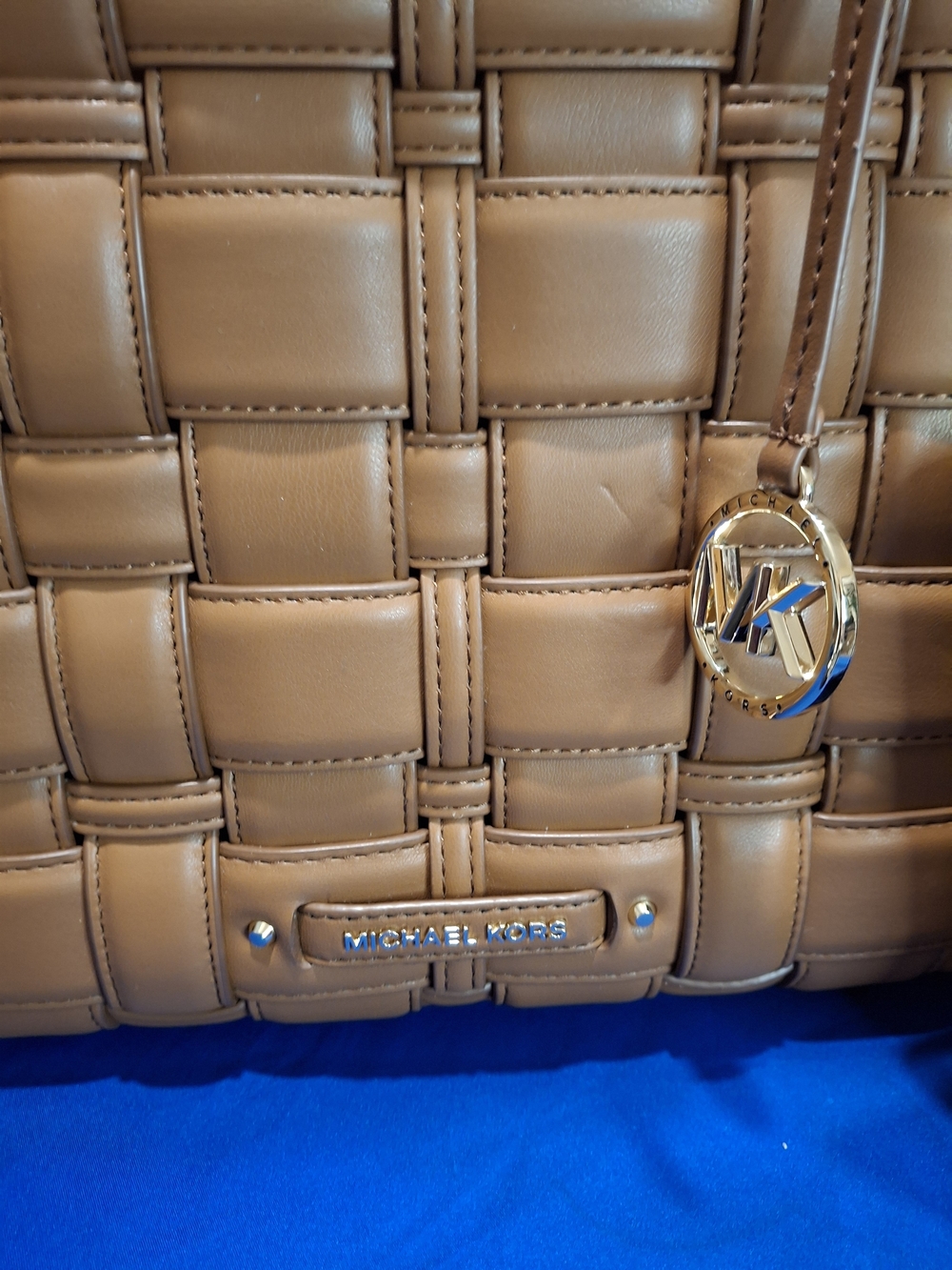 Micheal Kors Woven Tote Bag with Pouchette – Luggage Brown - Picture 9 of 9